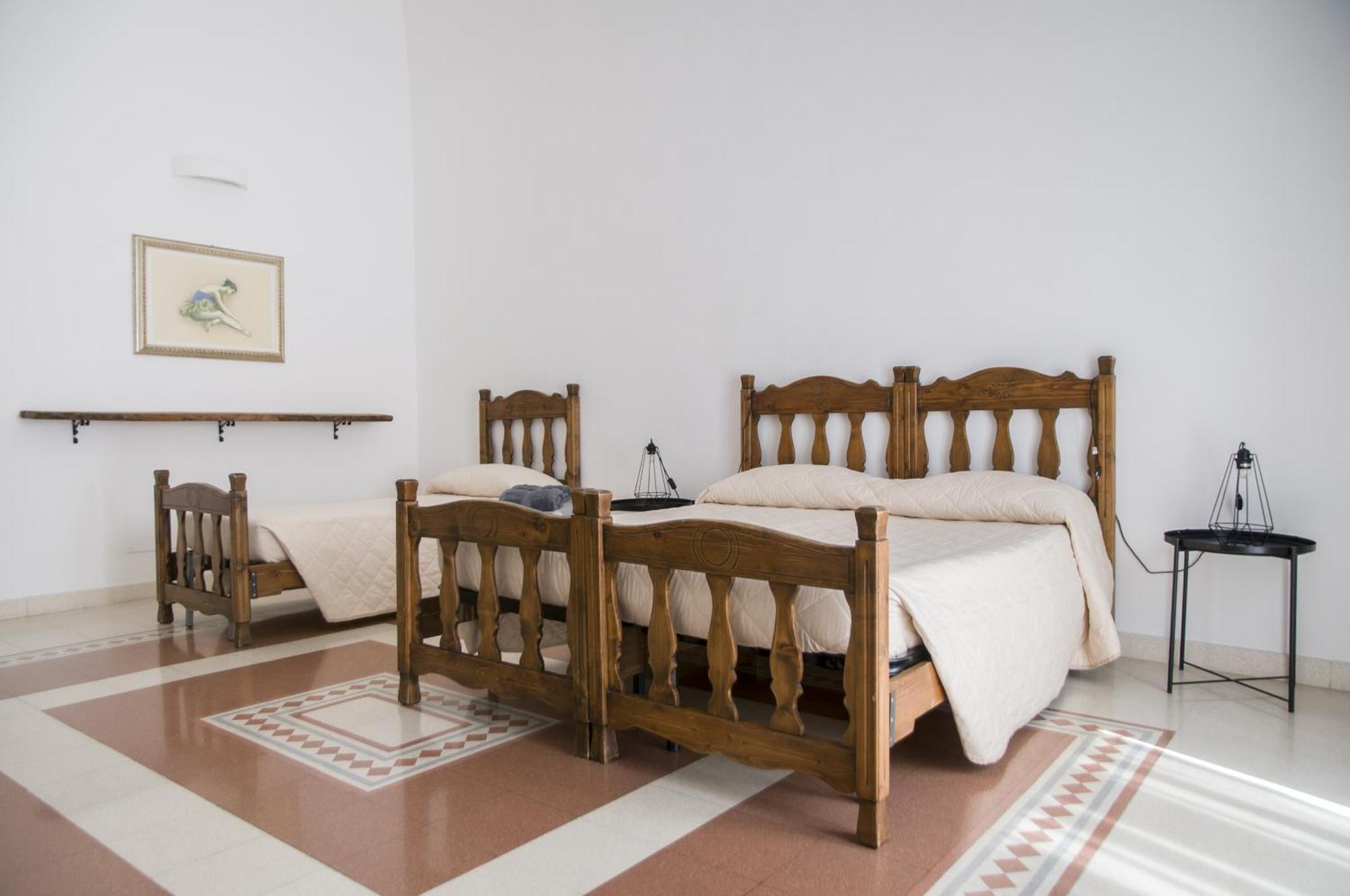 Palazzo Italia Apartments Бари Экстерьер фото